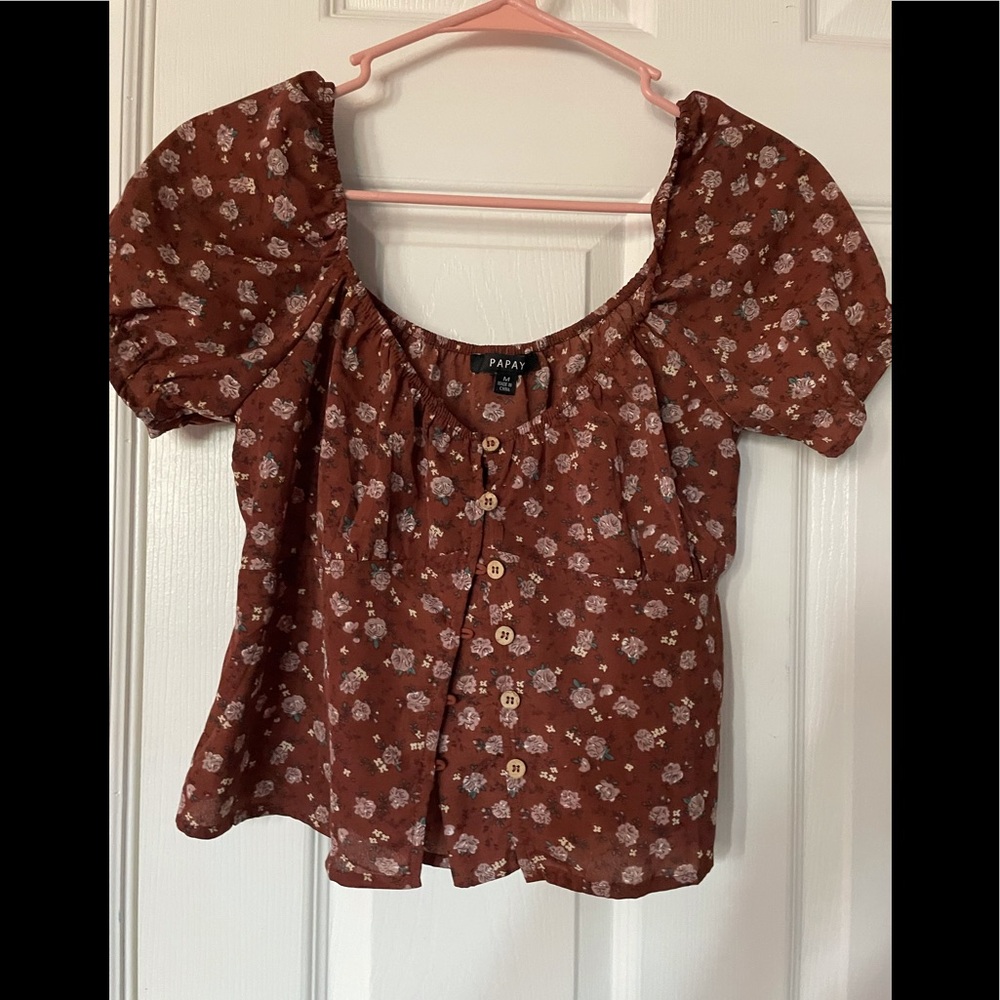 Floral print ruched bust frill puff sleeve blouse.